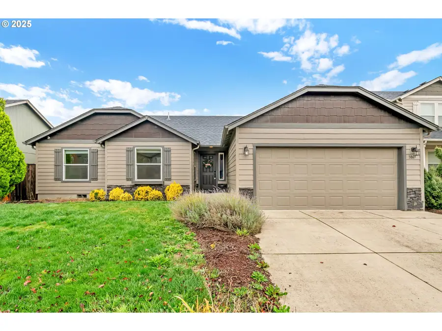 3869 NE Gusty Pl, Albany, OR 97322 - Image #2