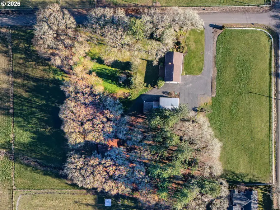 10061 NW Valley Vista Rd, Hillsboro, OR 97124 - Image #3