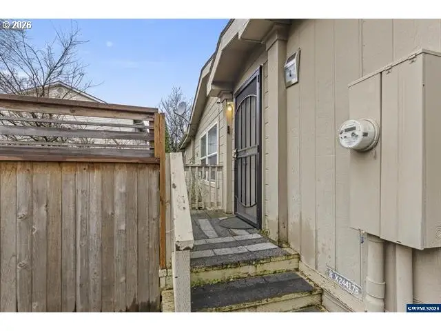 12323 SE Holgate Blvd #2, Portland, OR 97236 - Image #2