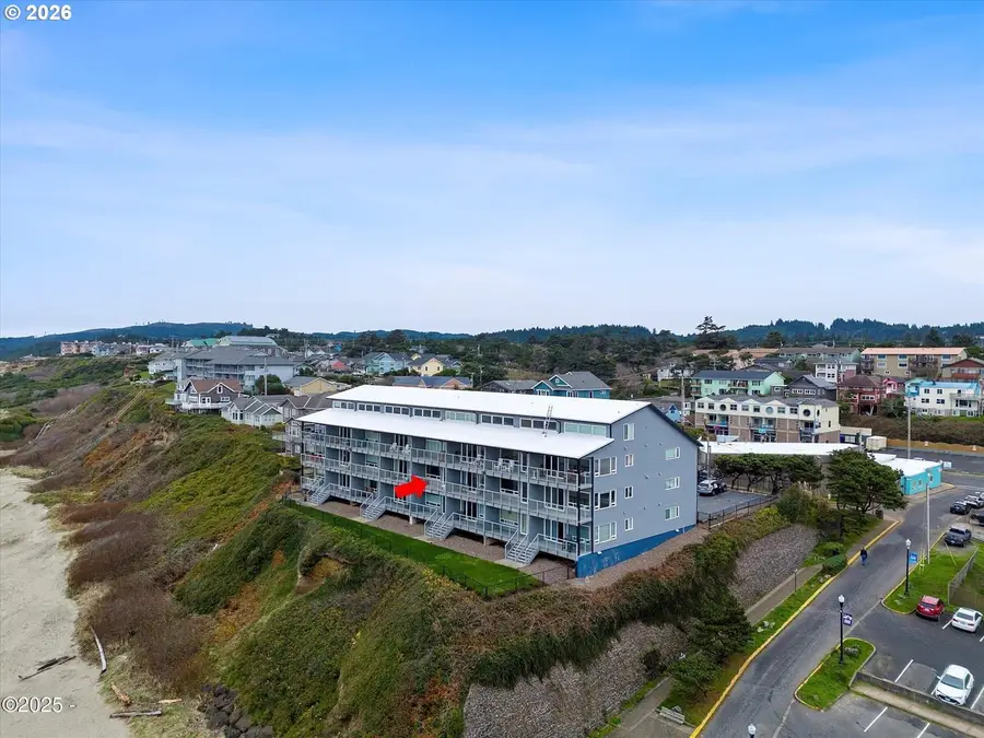507 NW Alpine St #204, Newport, OR 97365 - #2