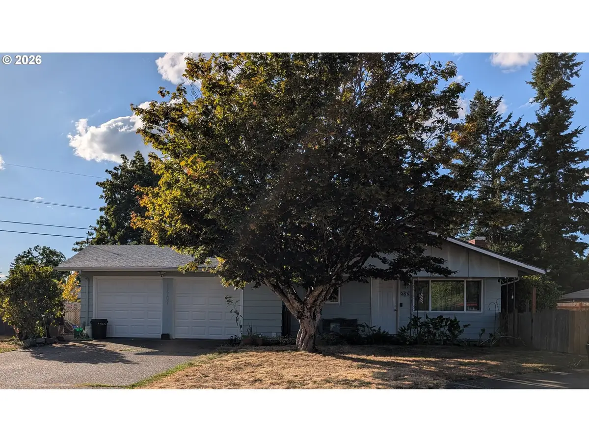 17707 SE Washington St, Portland, OR 97233 - #1
