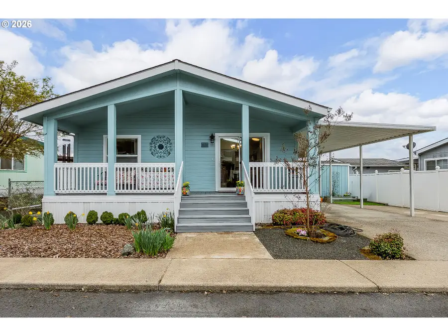 157 NW Bree Dr, Winston, OR 97496 - #2