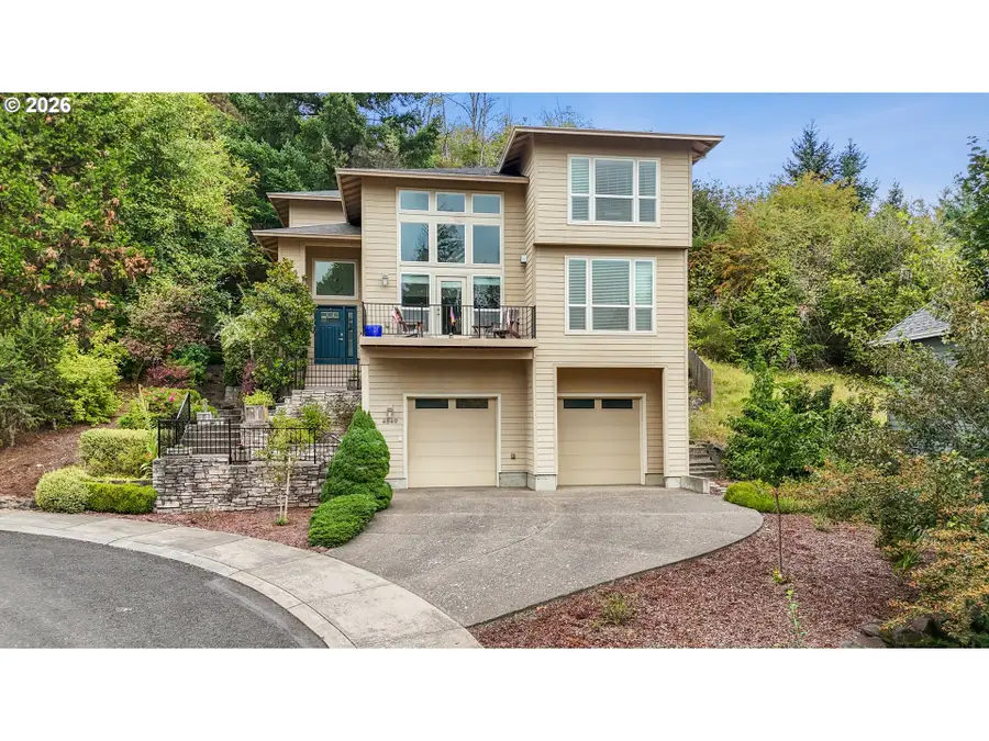 4849 SE Anderegg Loop, Portland, OR 97236 - #3