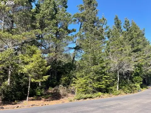 Wood Lake Way #00400, Florence, OR 97439 - #3