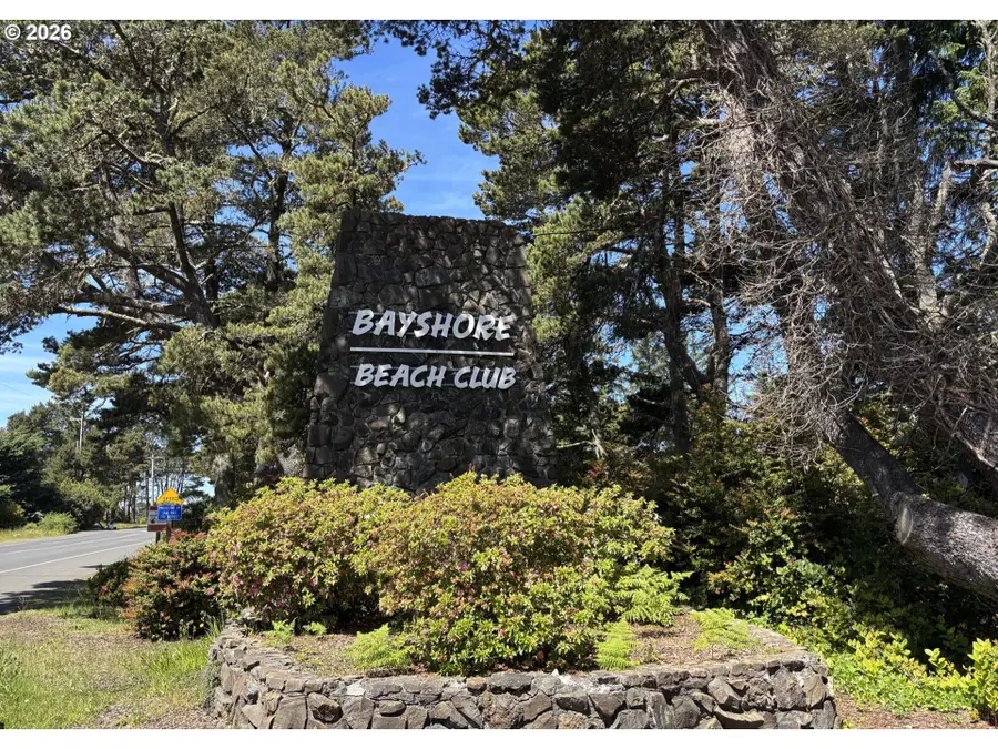 1510 NW Parker Ave, Waldport, OR 97394 - #2