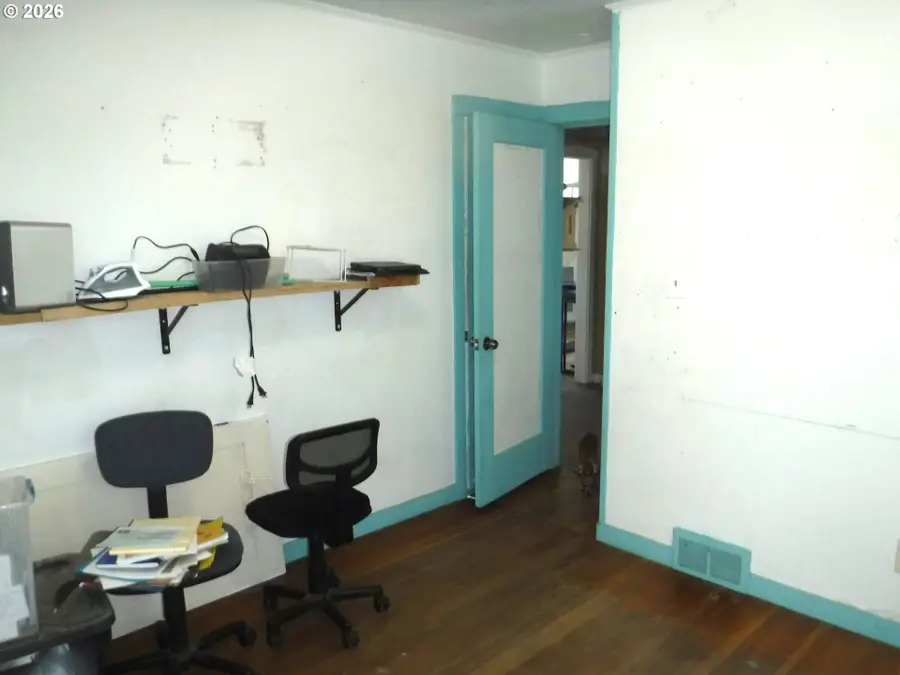 2470 Ocean Blvd, Coos Bay, OR 97420 - #3