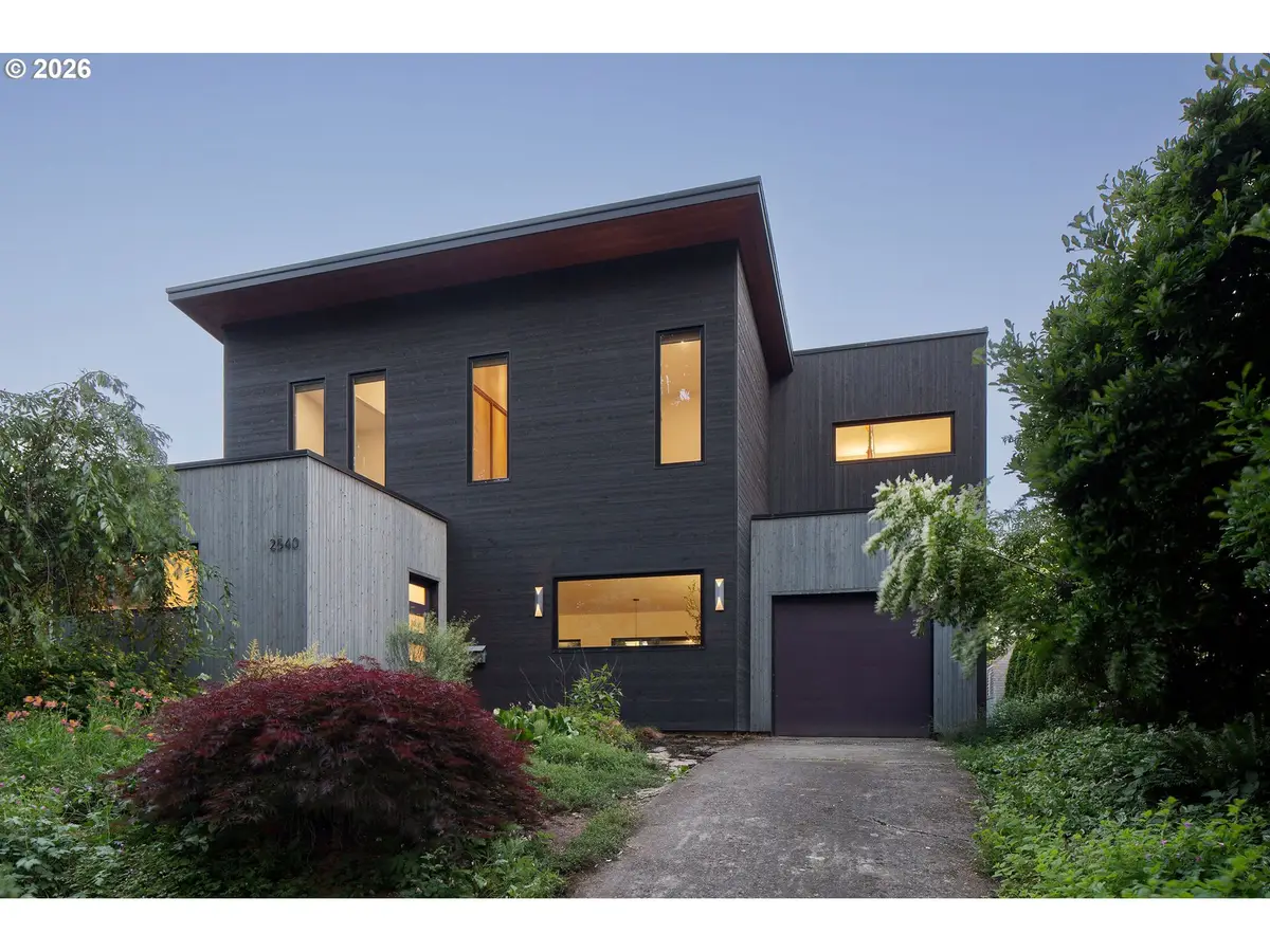 2540 SE Clay St, Portland, OR 97214 - #1