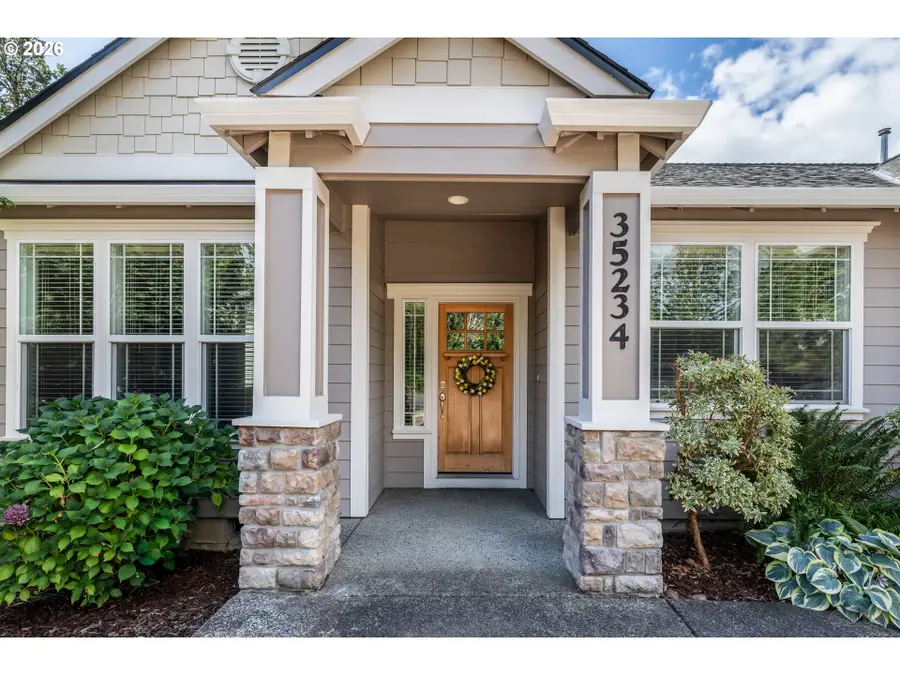35234 Juniper Ln, Saint Helens, OR 97051 - #3
