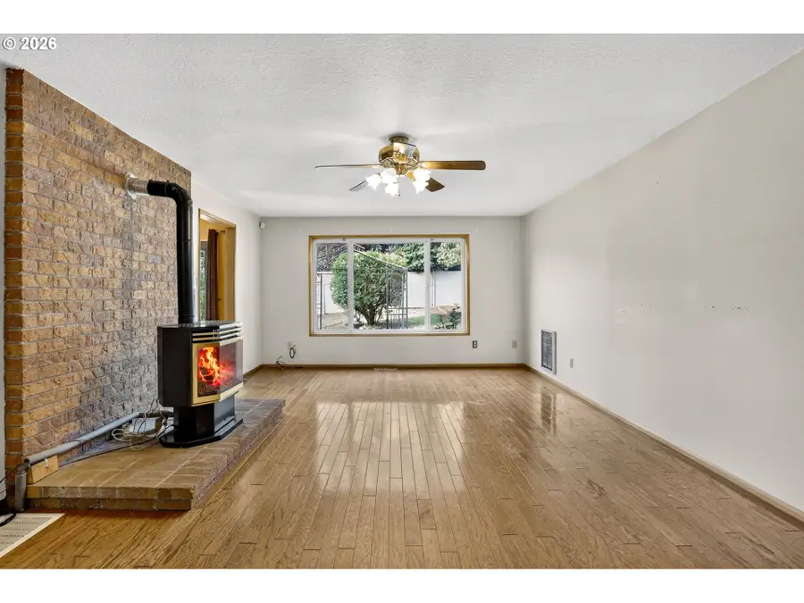 8490 SE Down Way, Milwaukie, OR 97267 - #2