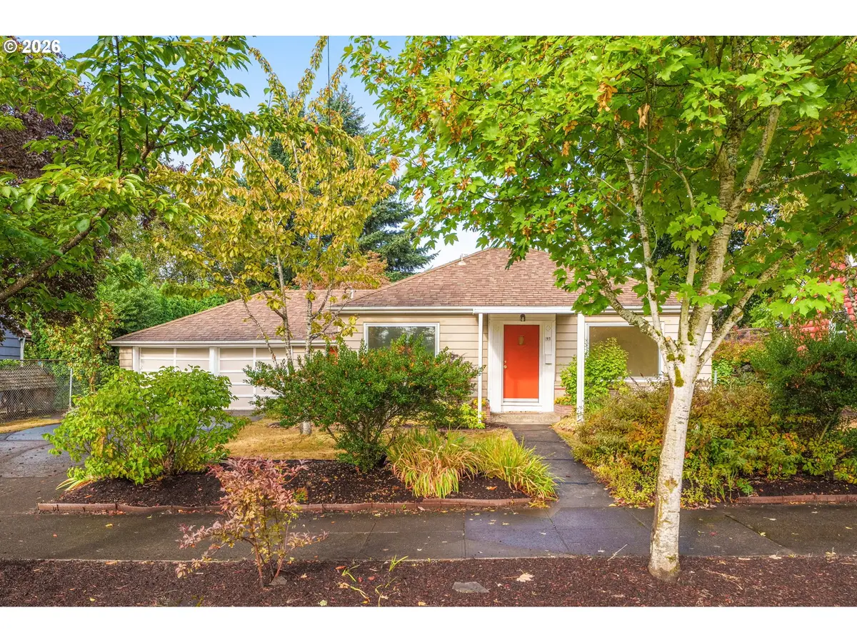 95 SE 87th Ave, Portland, OR 97216 - #1