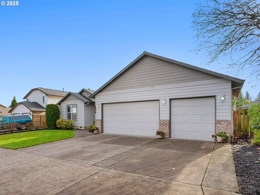 3956 SE 30th St, Gresham, OR 97080 - Image #3