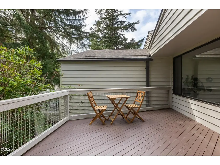600 Island Dr #18, Gleneden Beach, OR 97388 - #3