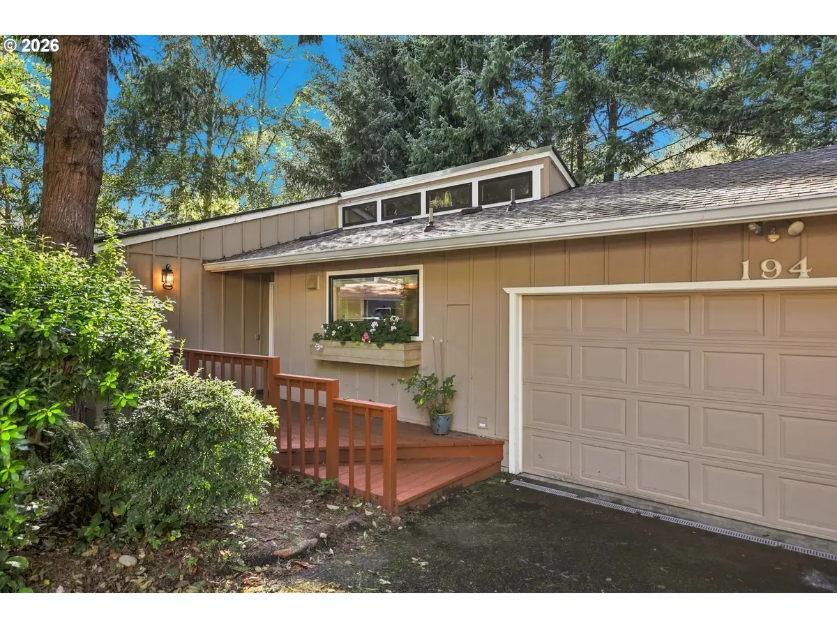 194 SW The Pines Dr, Depoe Bay, OR 97341 - #1
