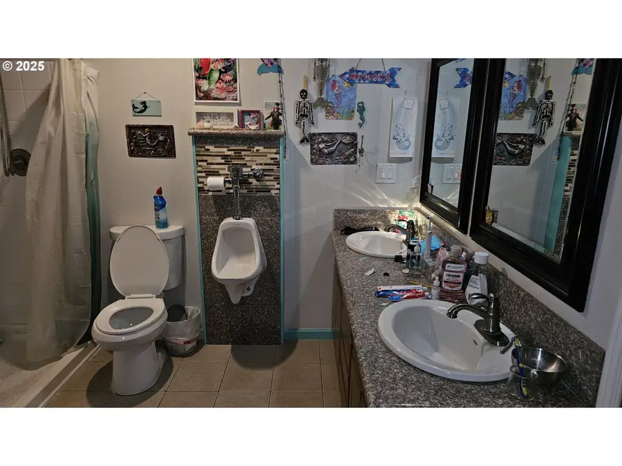 9915 NE 65th Ct, Vancouver, WA 98686 - Image #3