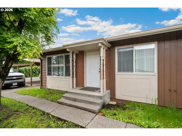 3219/3221 Grand Blvd, Vancouver, WA 98661