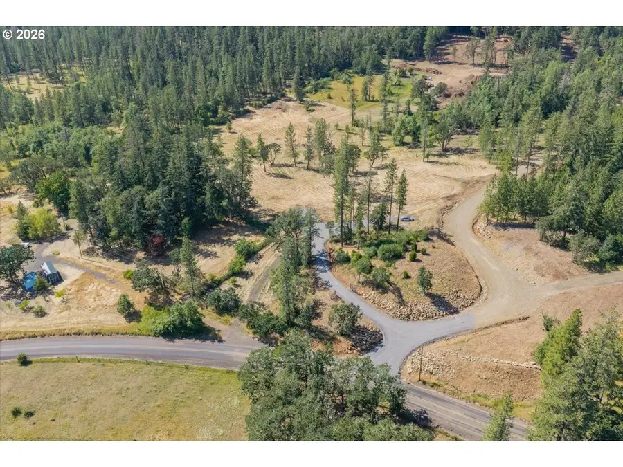 38835 Crawfordsville Dr, Sweet Home, OR 97386 - #2