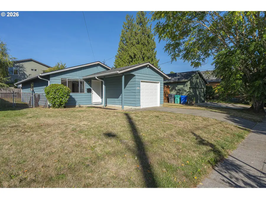 8519 N Bayard Ave, Portland, OR 97217 - #3