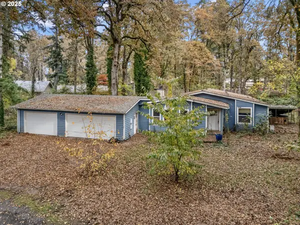 17200 SE Jennings Crest Ln, Milwaukie, OR 97267