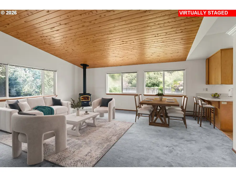 17345 Blueberry Dr, Brookings, OR 97415 - #2