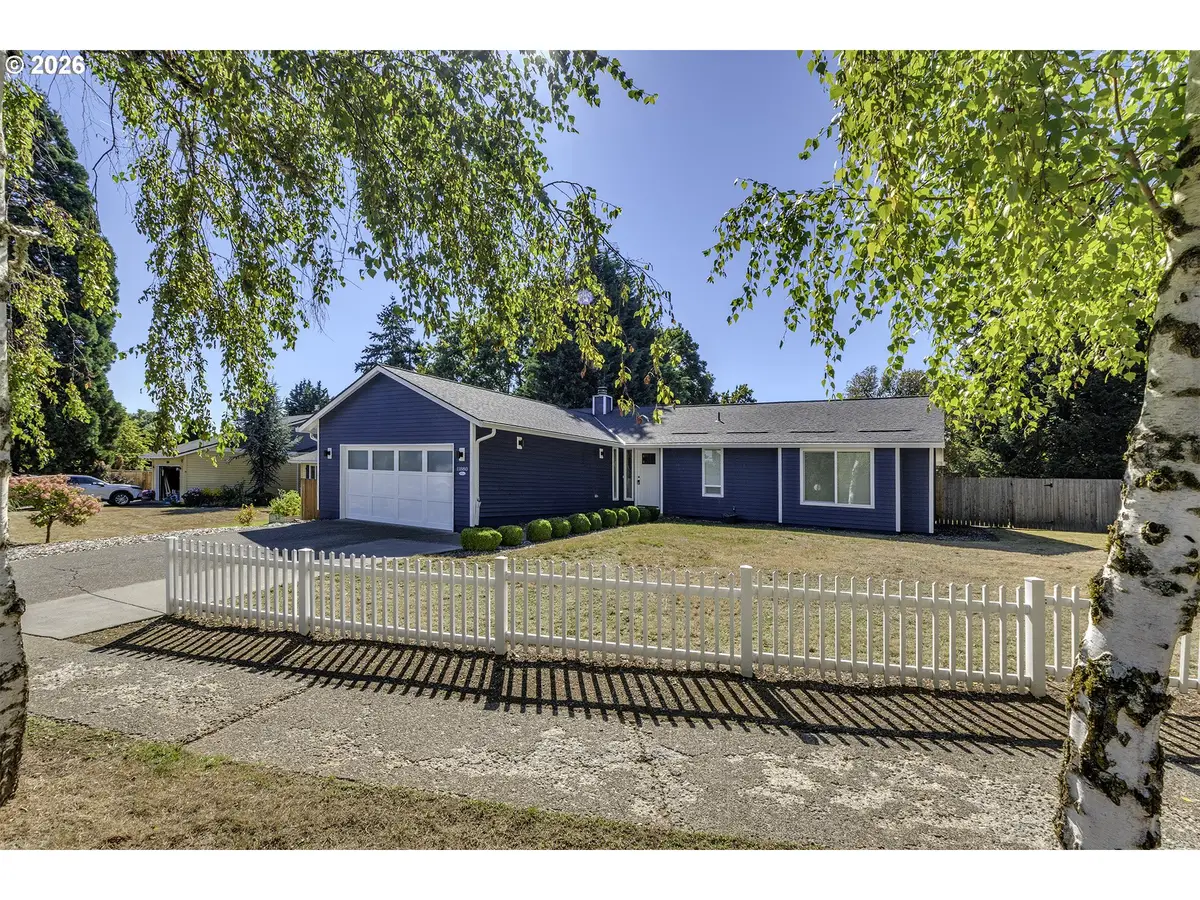 11880 SW Robbins Dr, Beaverton, OR 97008 - #1