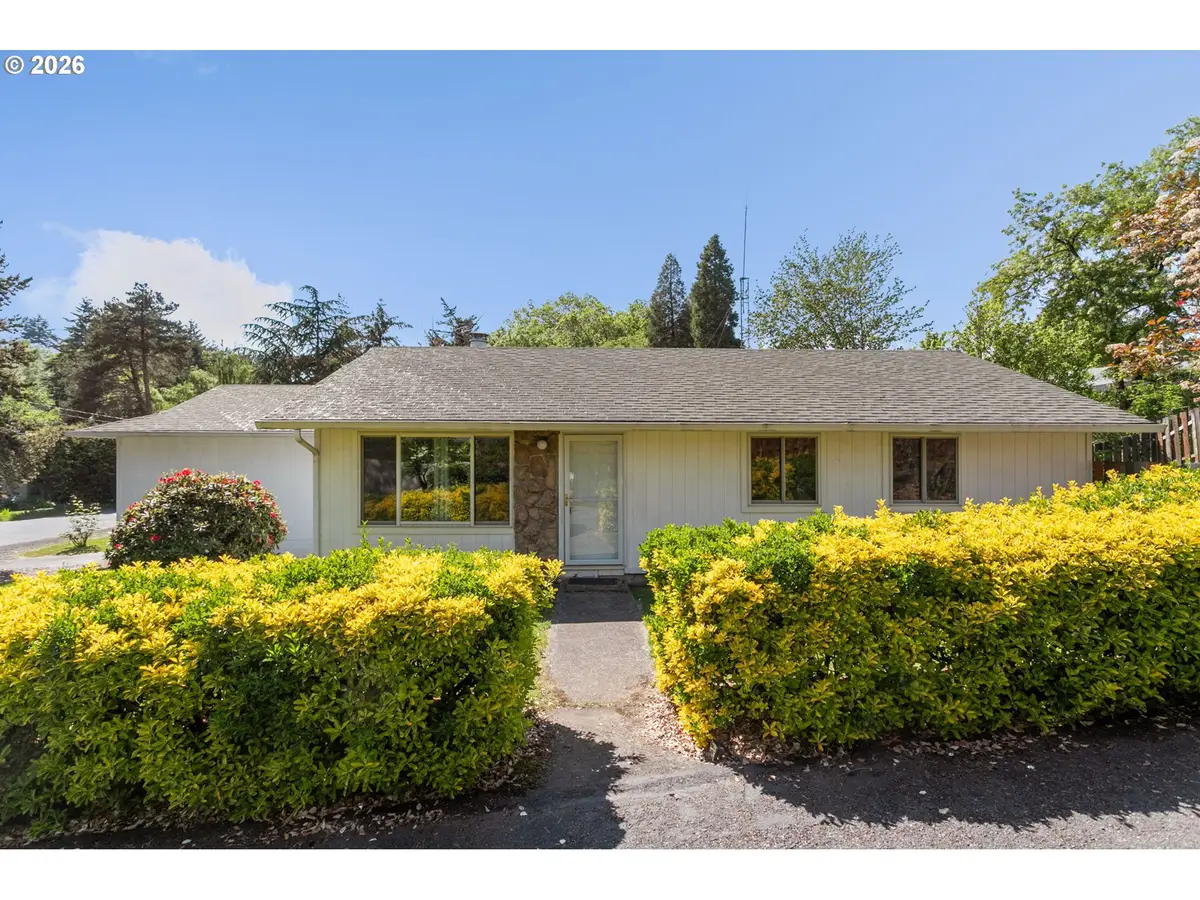 3909 SW Wilbard St, Portland, OR 97219 - #1
