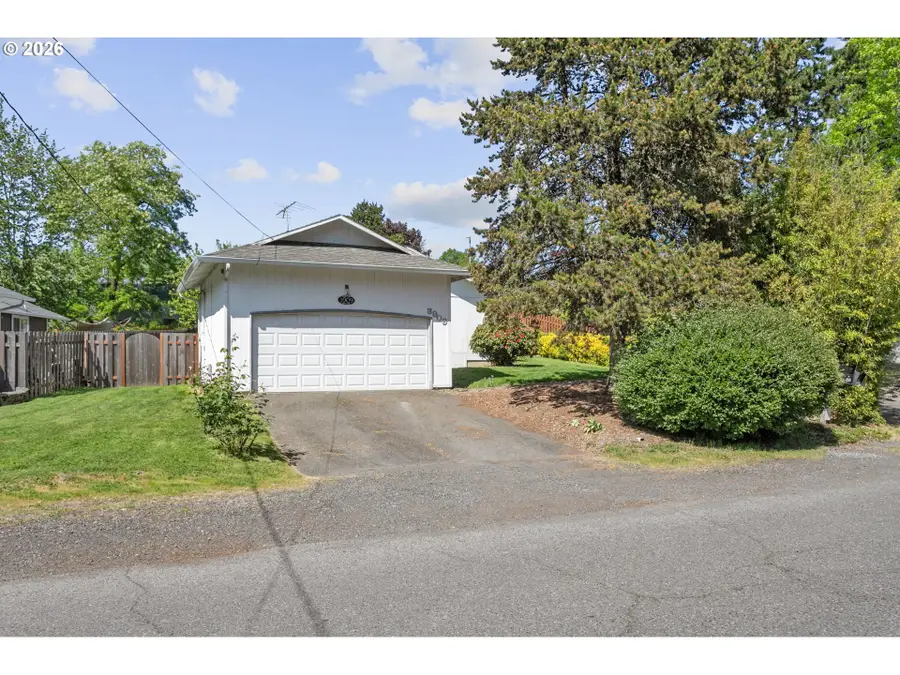 3909 SW Wilbard St, Portland, OR 97219 - #2