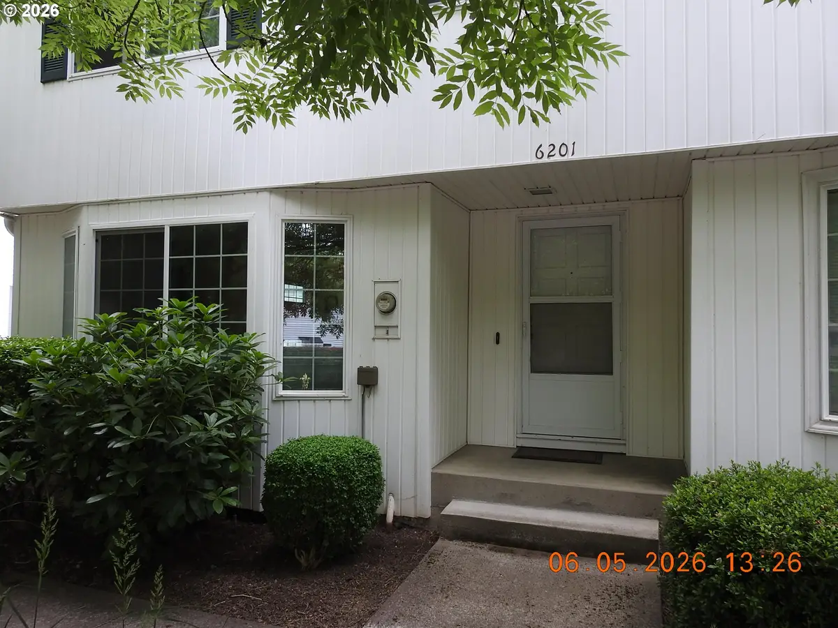 6201 SW 130th Ave, Beaverton, OR 97008 - #1