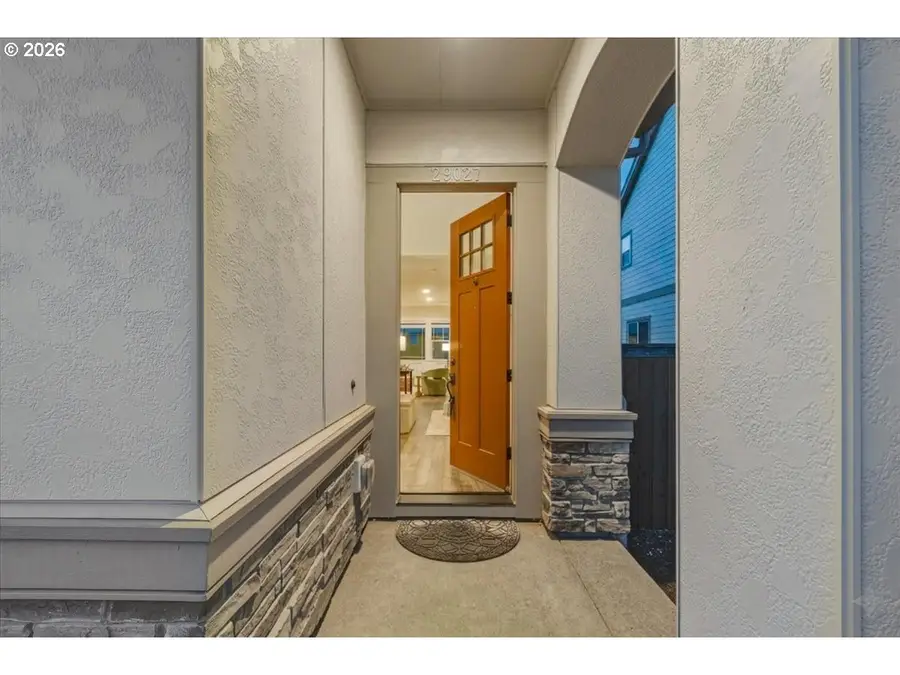 29027 NW Carver St, North Plains, OR 97133 - #3