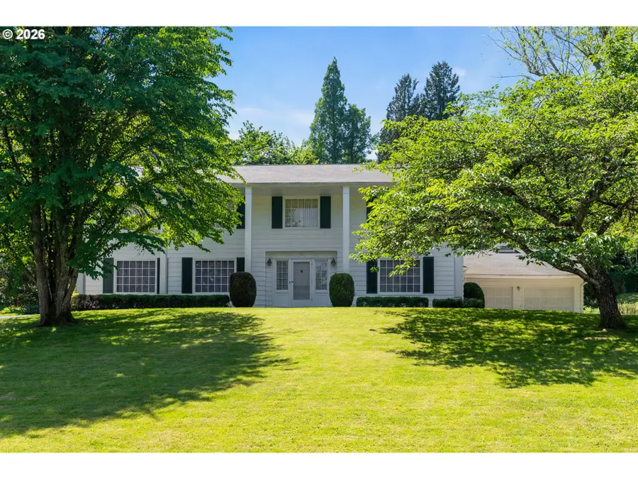 11385 S Riverwood Rd, Portland, OR 97219 - #2