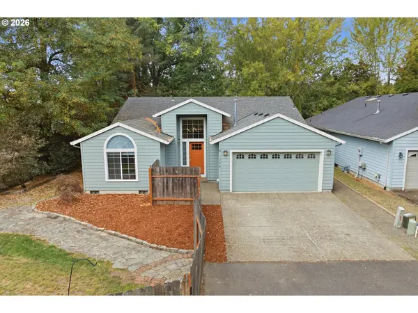 1298 NE Lilac Ct, Hillsboro, OR 97124