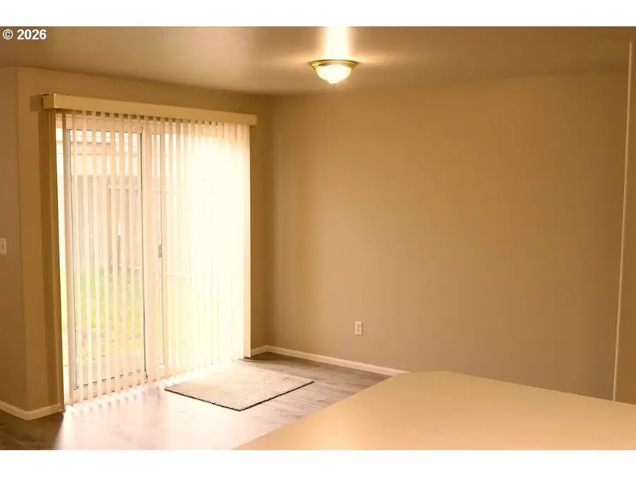 460 Autumn Ave, Eugene, OR 97404 - #3