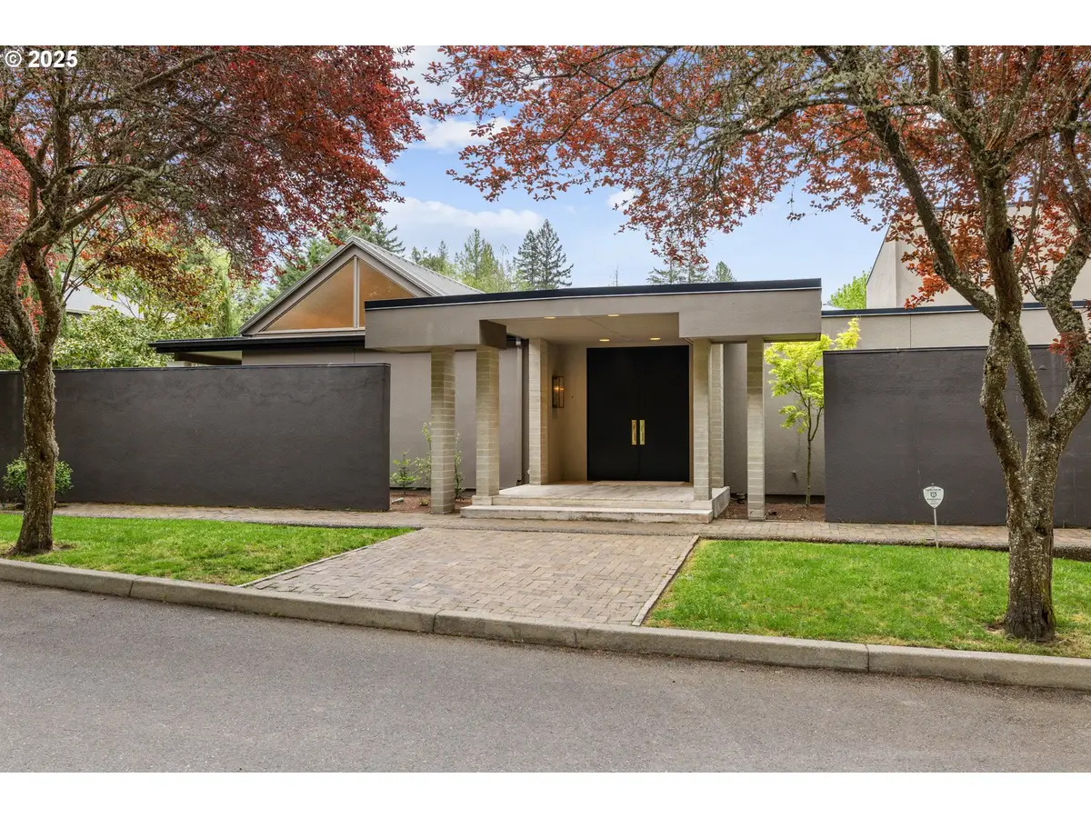 4414 SW Semler Way, Portland, OR 97221 - Image #1