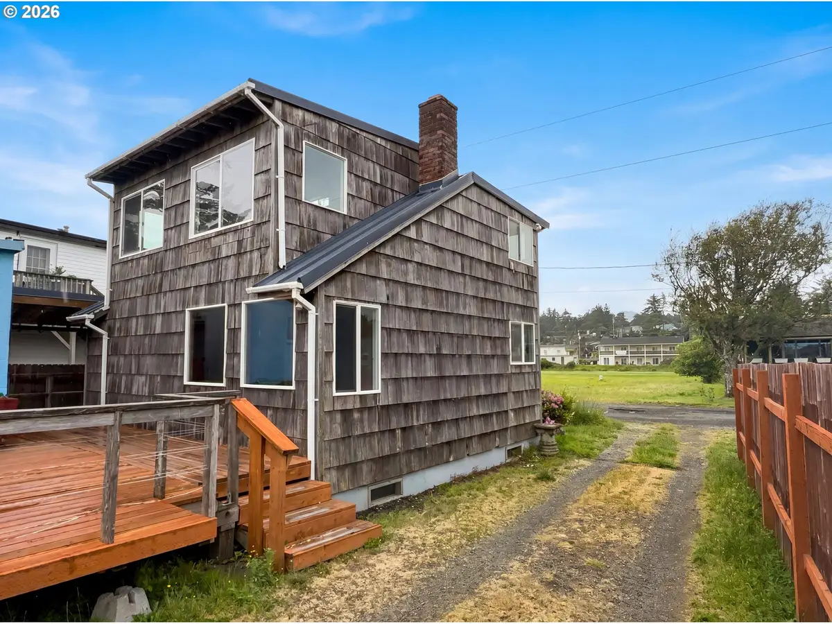 35390 Rueppel Ave, Pacific City, OR 97135 - #1