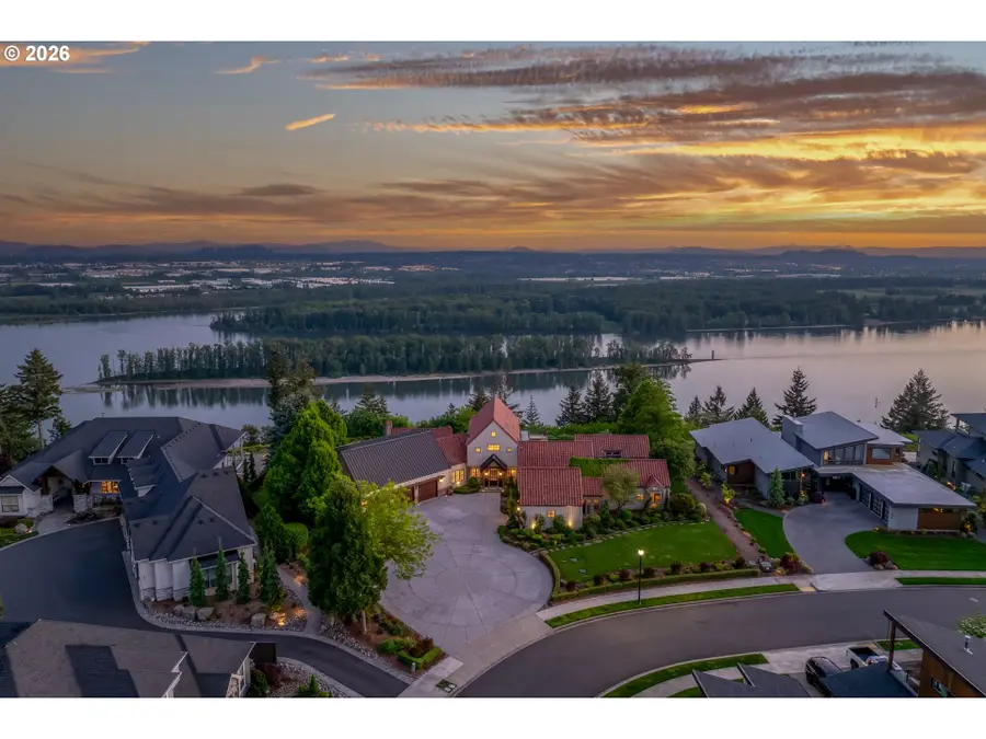 554 NW Dawson Ridge Dr, Camas, WA 98607 - #2