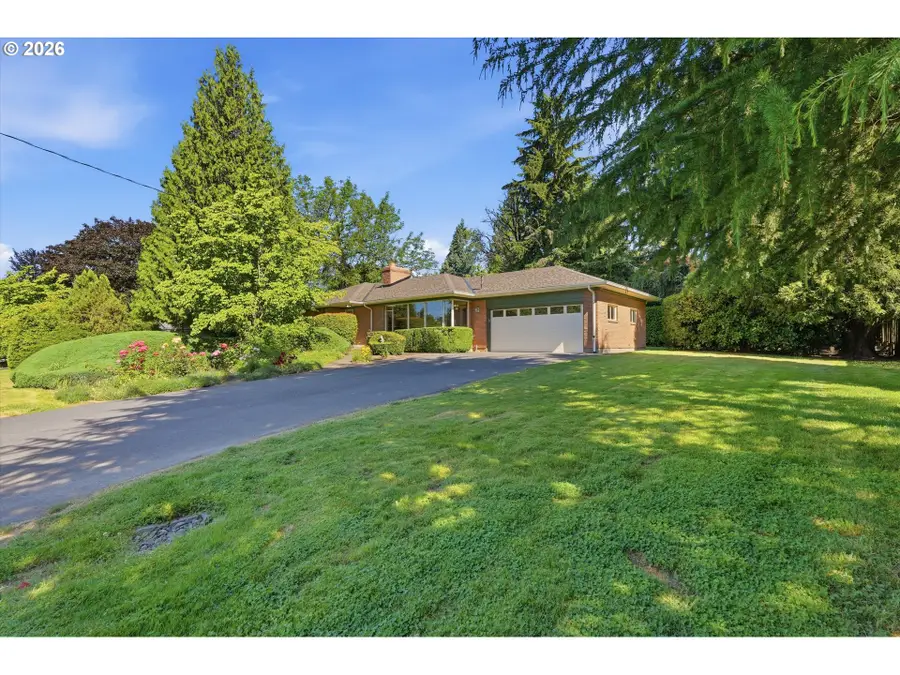 1595 NW 1st St, Gresham, OR 97030 - #2
