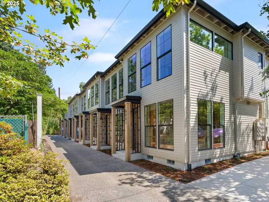 NE Ainsworth St, Portland, OR 97211 - Image #3