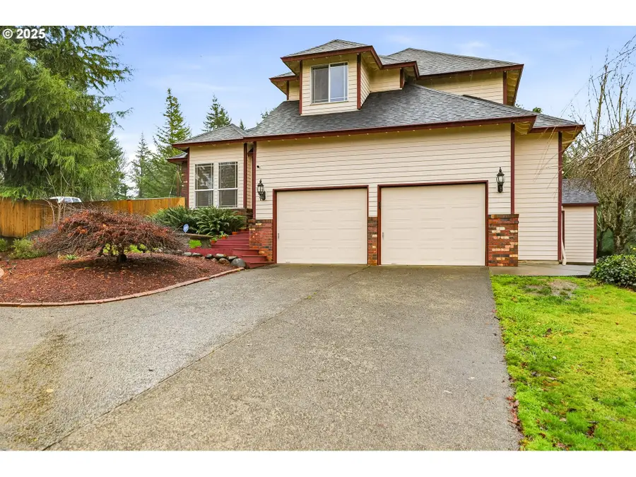 786 NE Edgehill Dr, Estacada, OR 97023 - Image #2