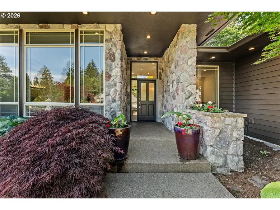260 SE Avondale Way, Gresham, OR 97080 - #2