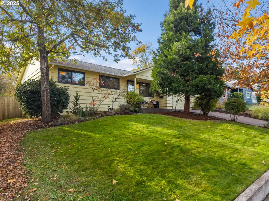 90 E 40th Ave, Eugene, OR 97405 - Image #2