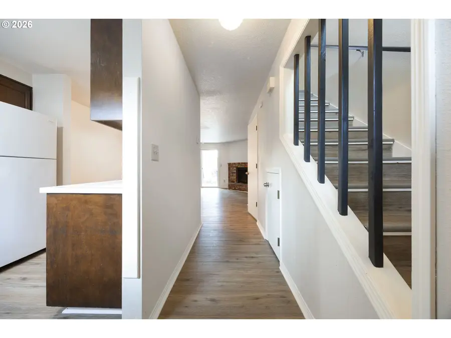 4921 SW 59th Ave #4, Portland, OR 97221 - #2