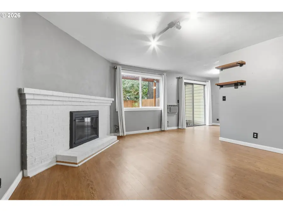 605 SE 121st Ave #5, Vancouver, WA 98683 - Image #2