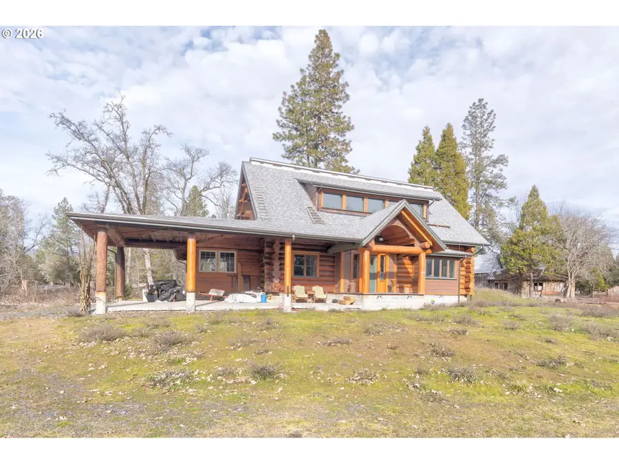 4420 Holland Loop Rd, Cave Junction, OR 97523 - #3