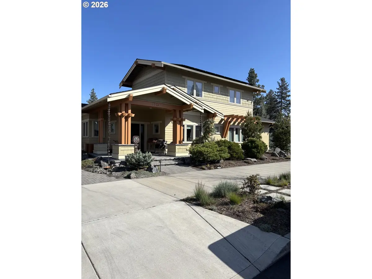 2754 NW Shields Dr, Bend, OR 97703 - #1
