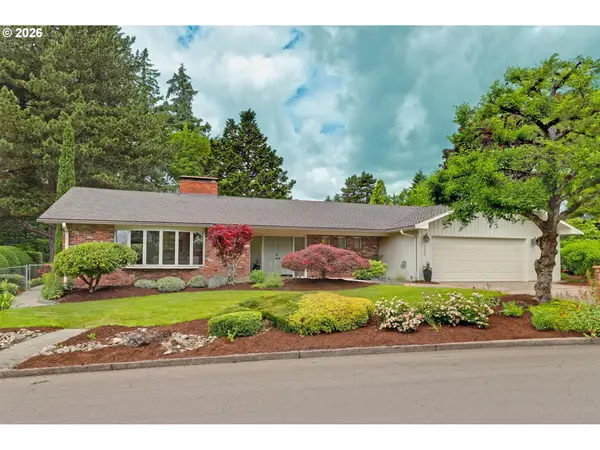 1275 SW Orinda Way, Portland, OR 97225