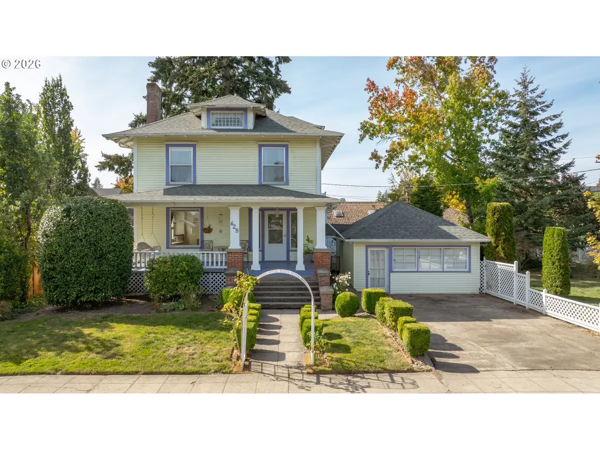 625 NE Cowls St, McMinnville, OR 97128 - #1