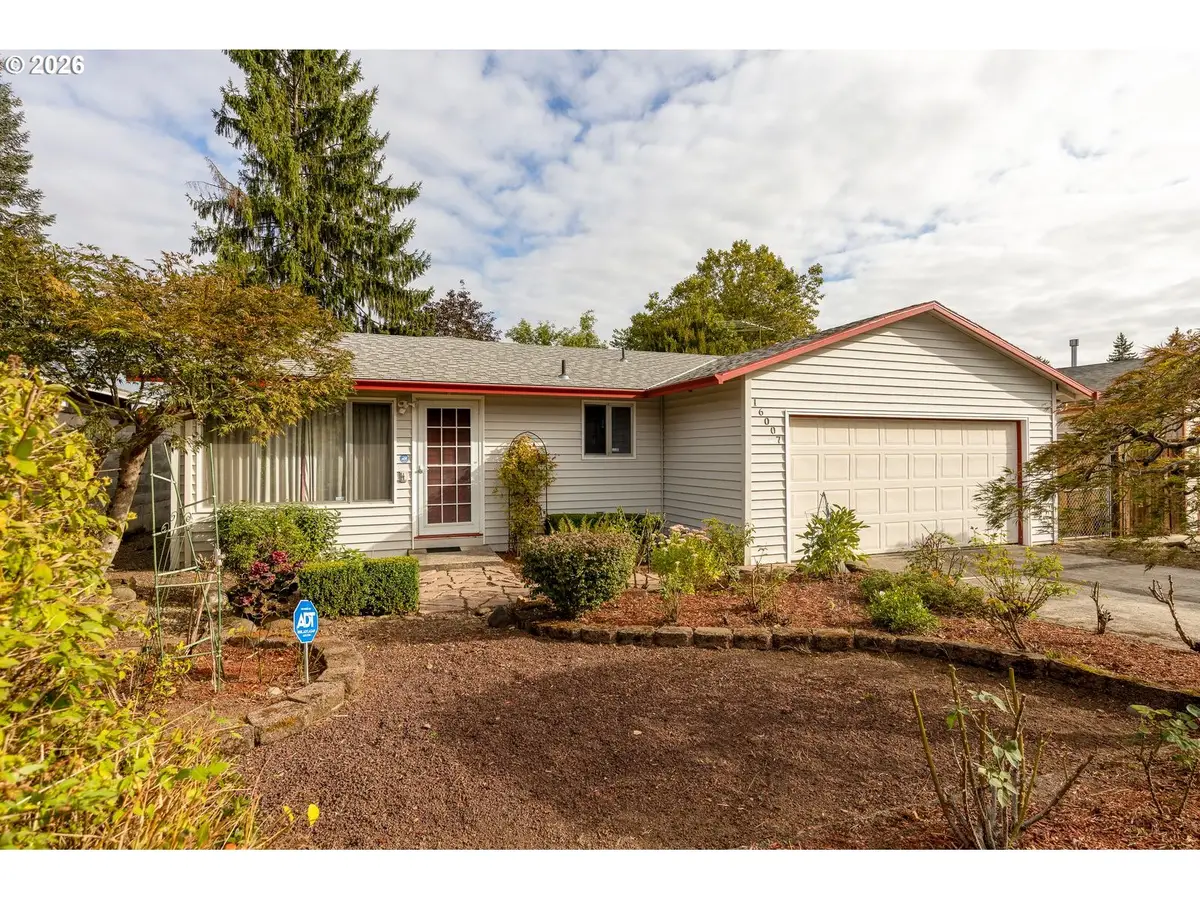 16007 NE Sacramento St, Portland, OR 97230 - #1
