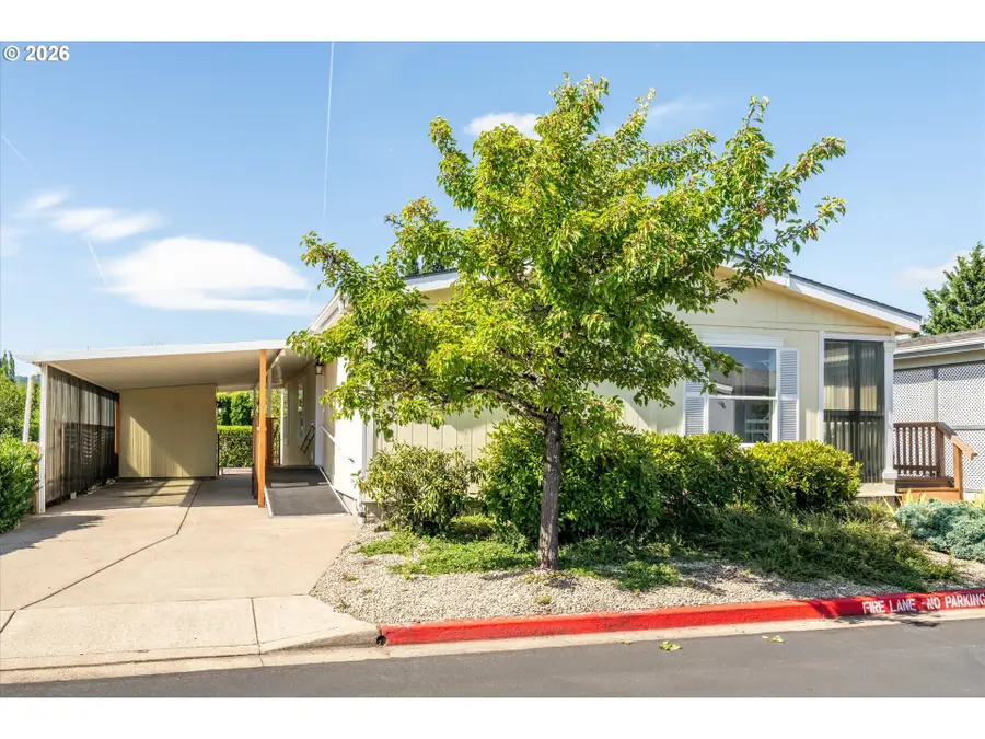 2242 Maia Loop, Springfield, OR 97477 - #2