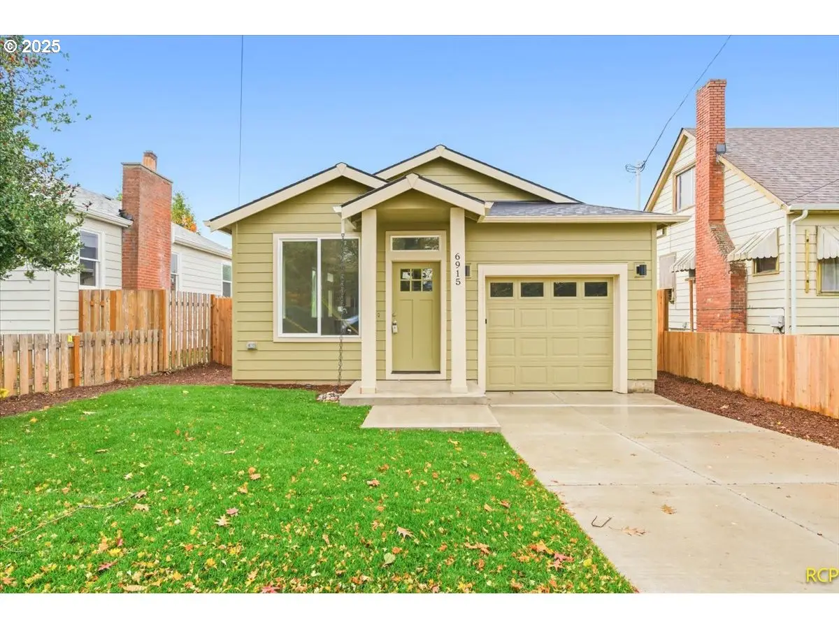 6915 N Smith St, Portland, OR 97203 - Image #1