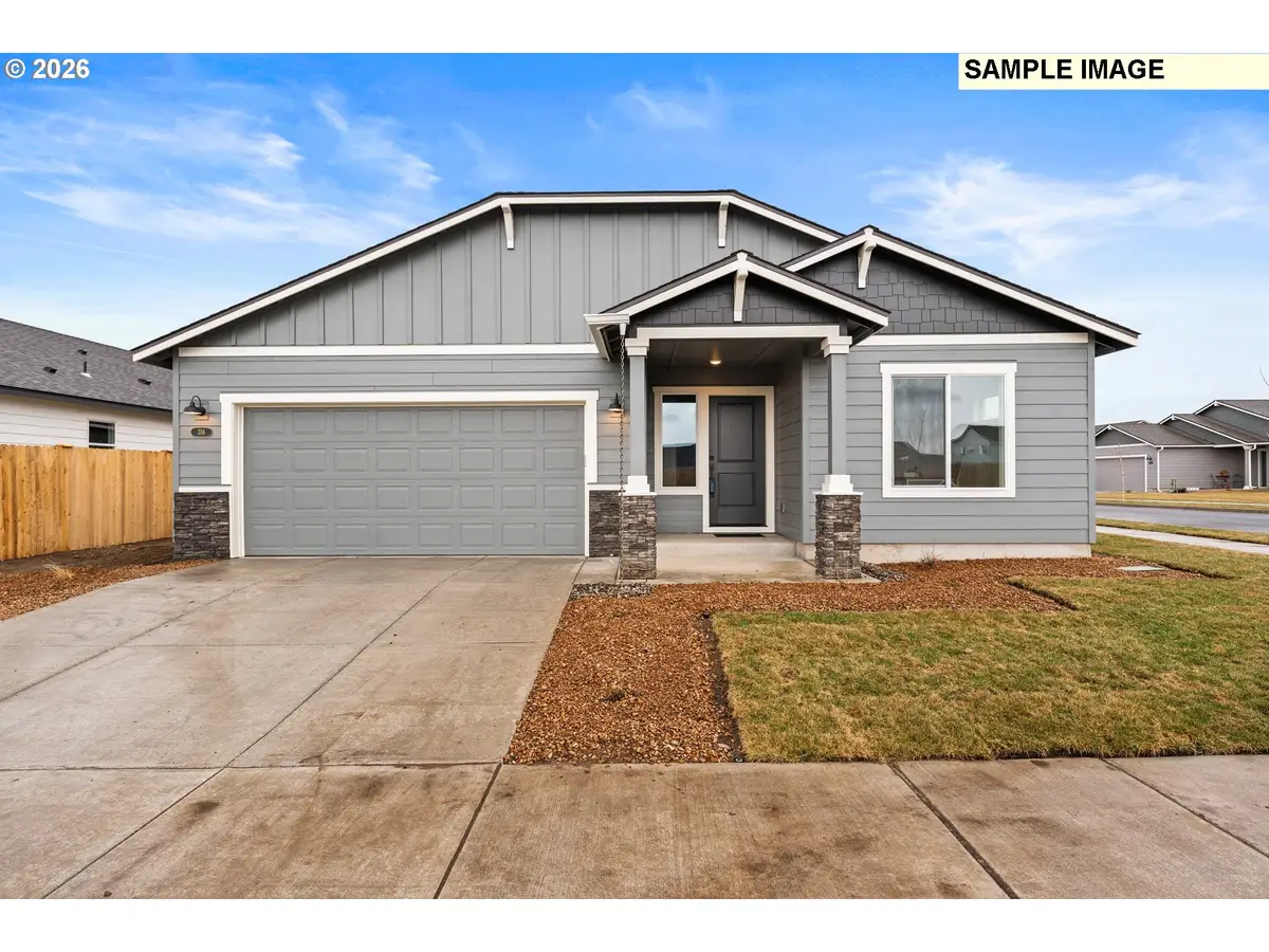 856 E Kinsley Ave, Hermiston, OR 97838 - #1