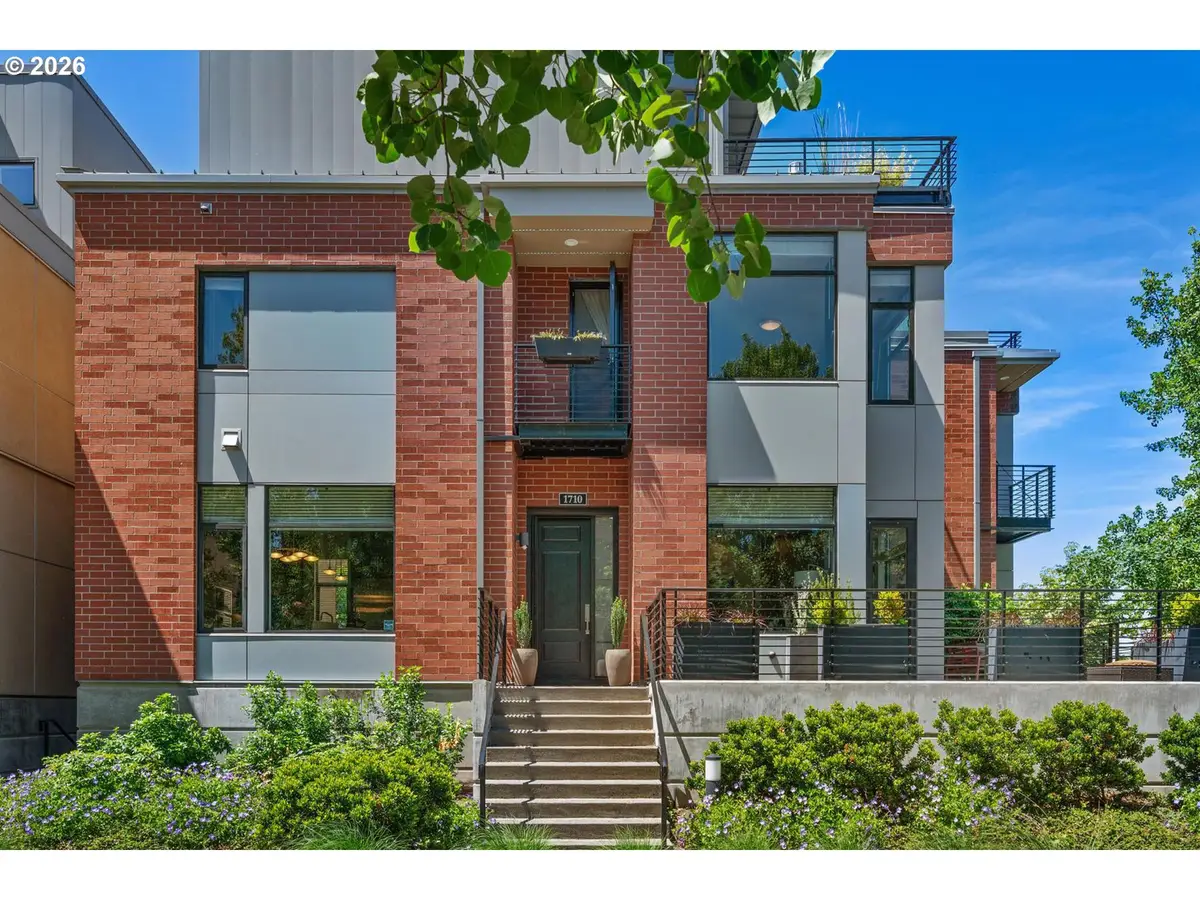 1710 NW Riverscape St, Portland, OR 97209 - #1